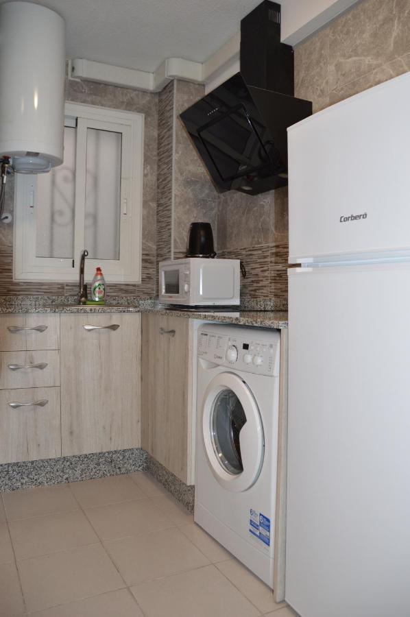Marconi Anis Primera Linea Benidorm Esterno foto