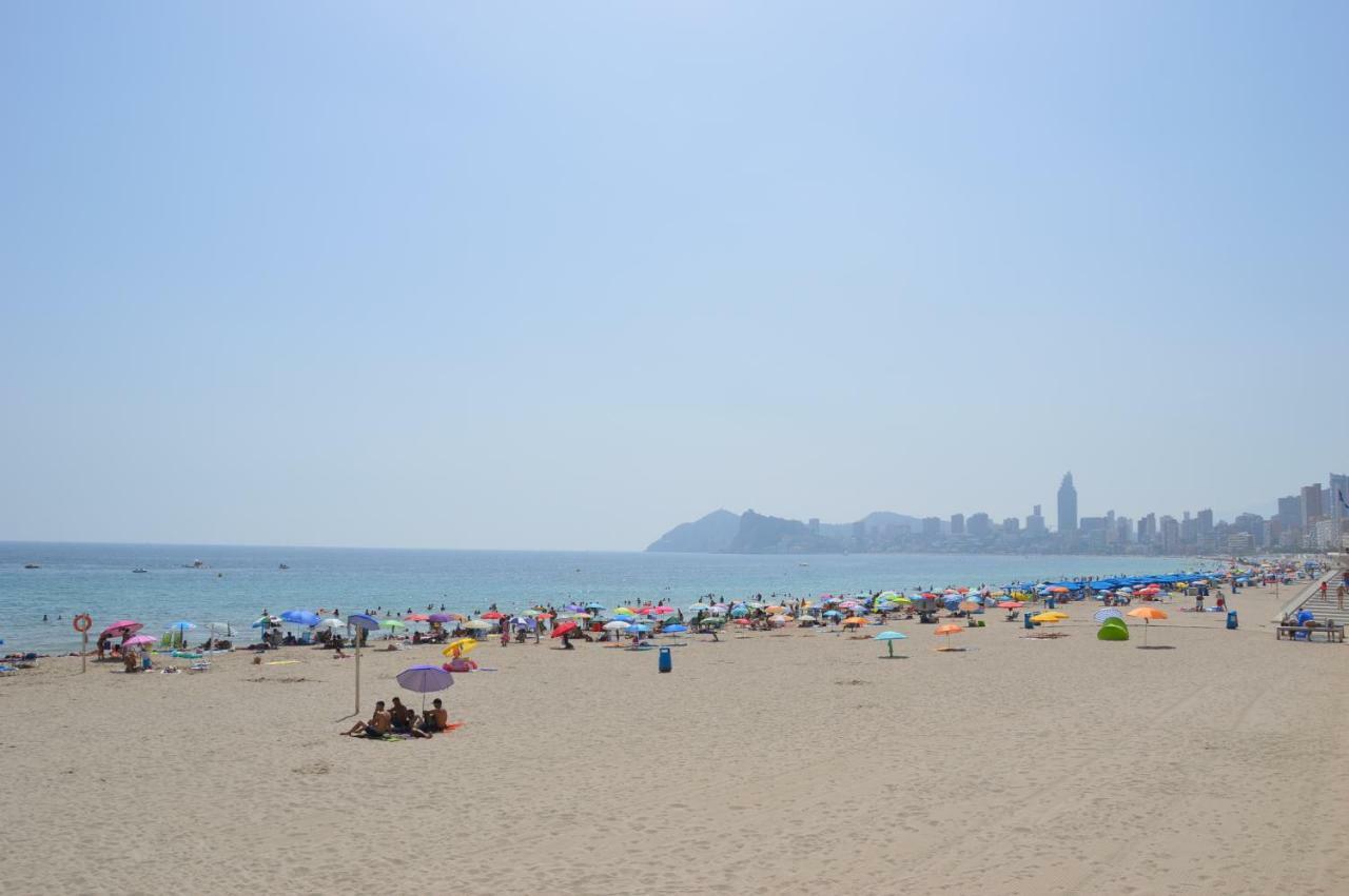Marconi Anis Primera Linea Benidorm Esterno foto